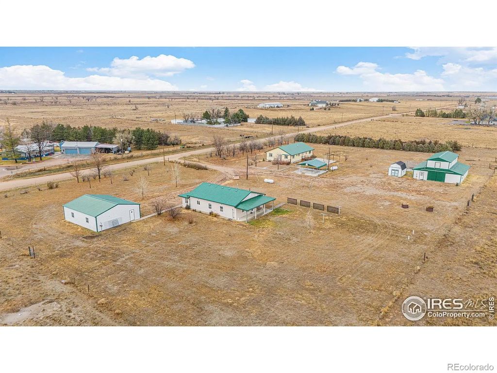 16444 County Road 7, Wiggins