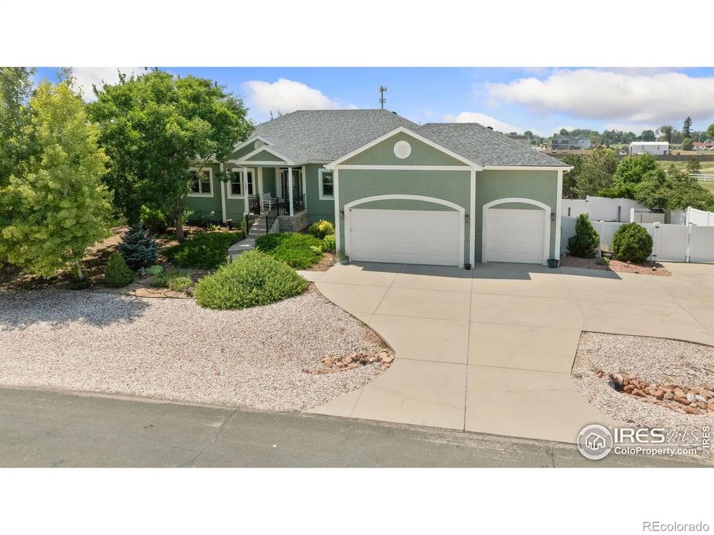 1303 Park Ridge Drive, Severance