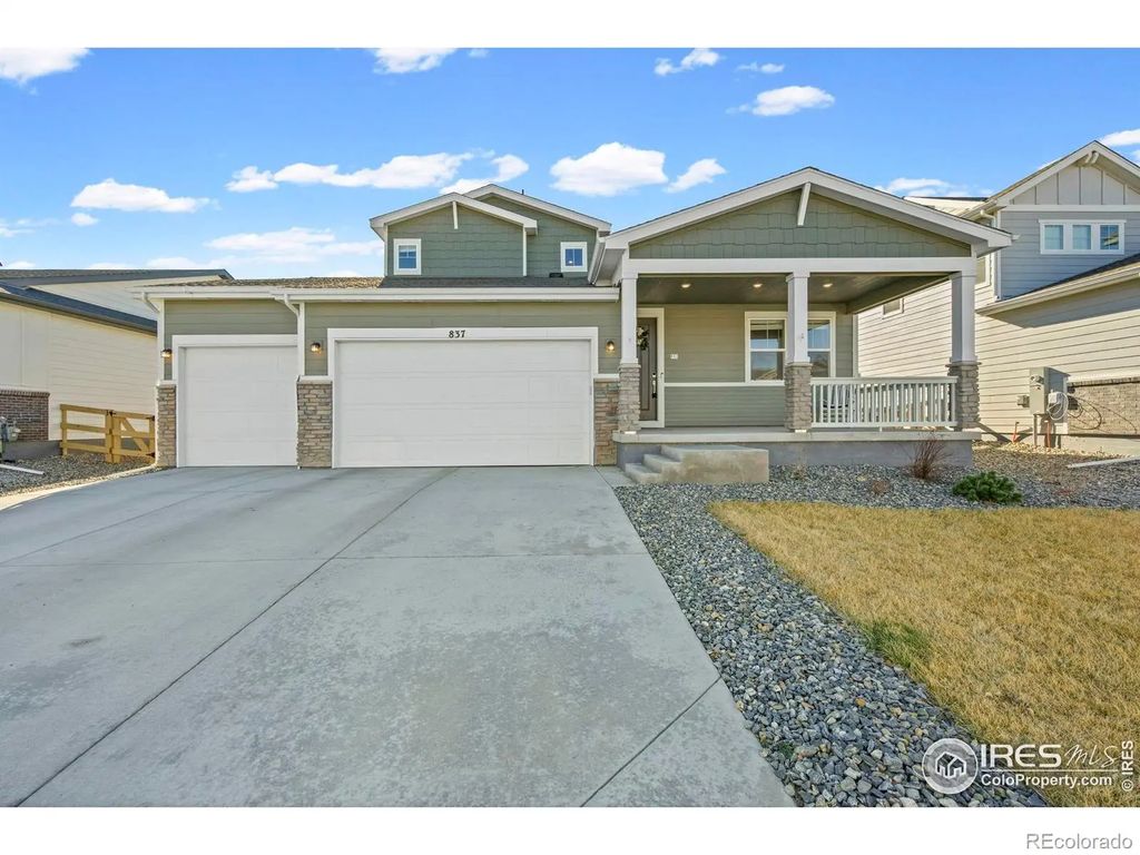 837 Hummocky Way, Windsor