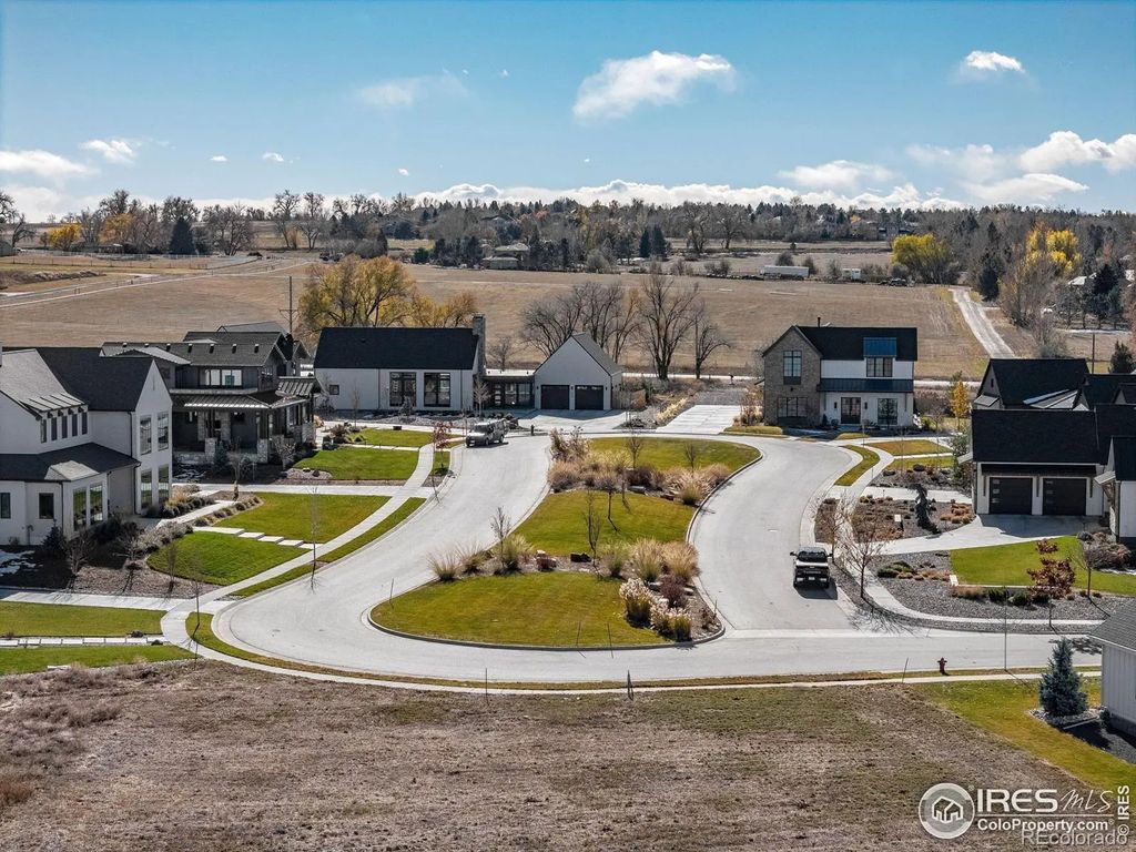 1531 Spring Creek Crossing, Lafayette