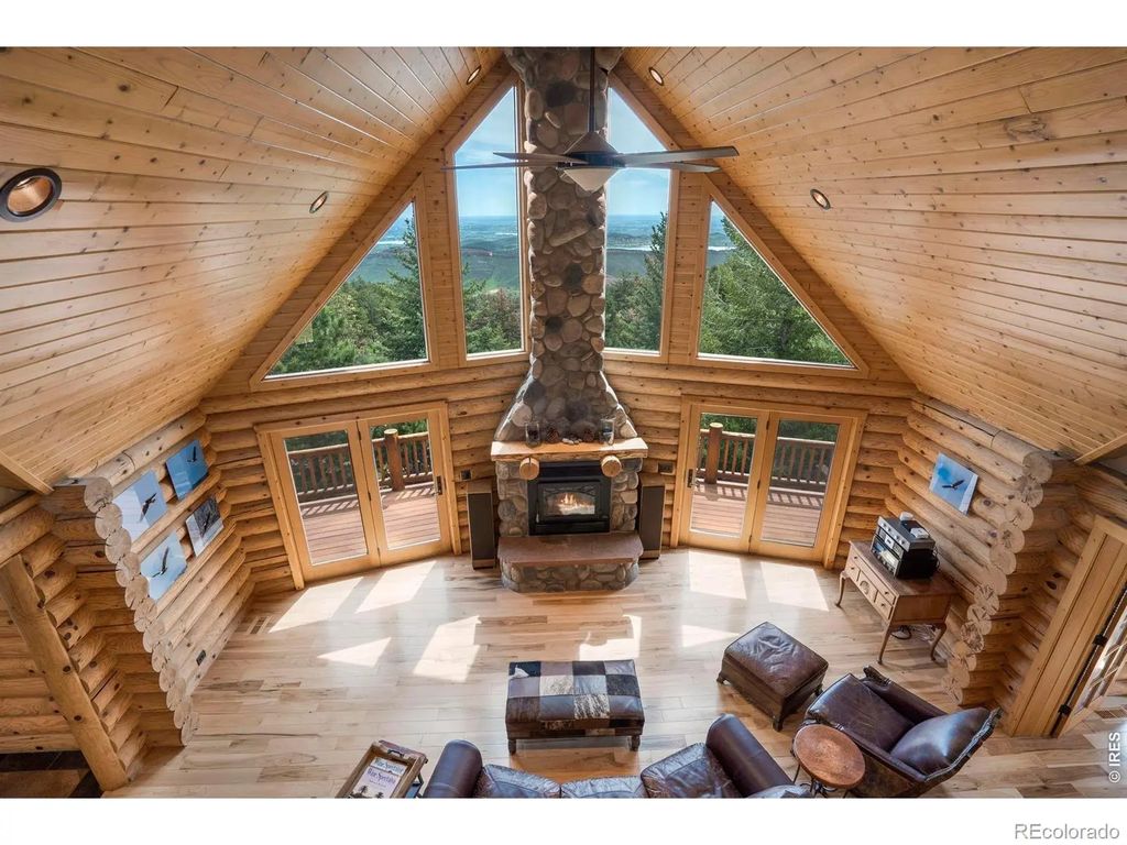 555 James Park Trail, Loveland