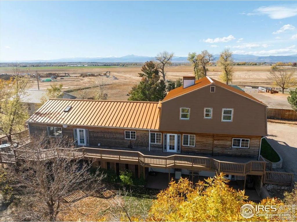 7790 County Road 72, Windsor