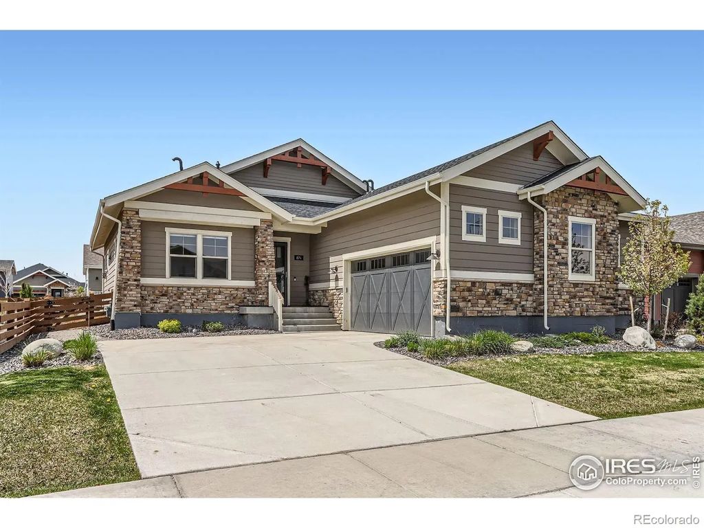 874 Quarry Circle, Erie
