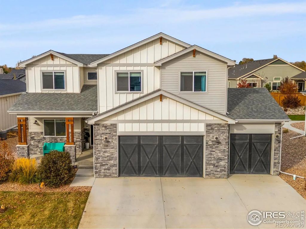 356 Bluestar Drive, Windsor