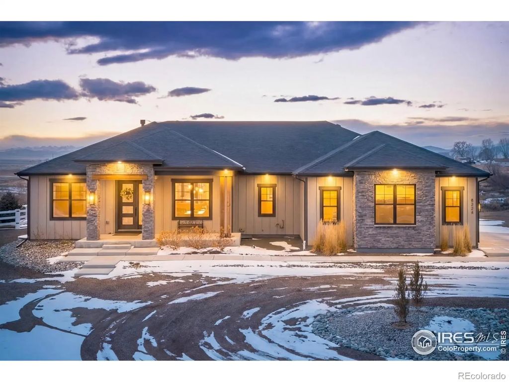 8224 County Road 62, Windsor