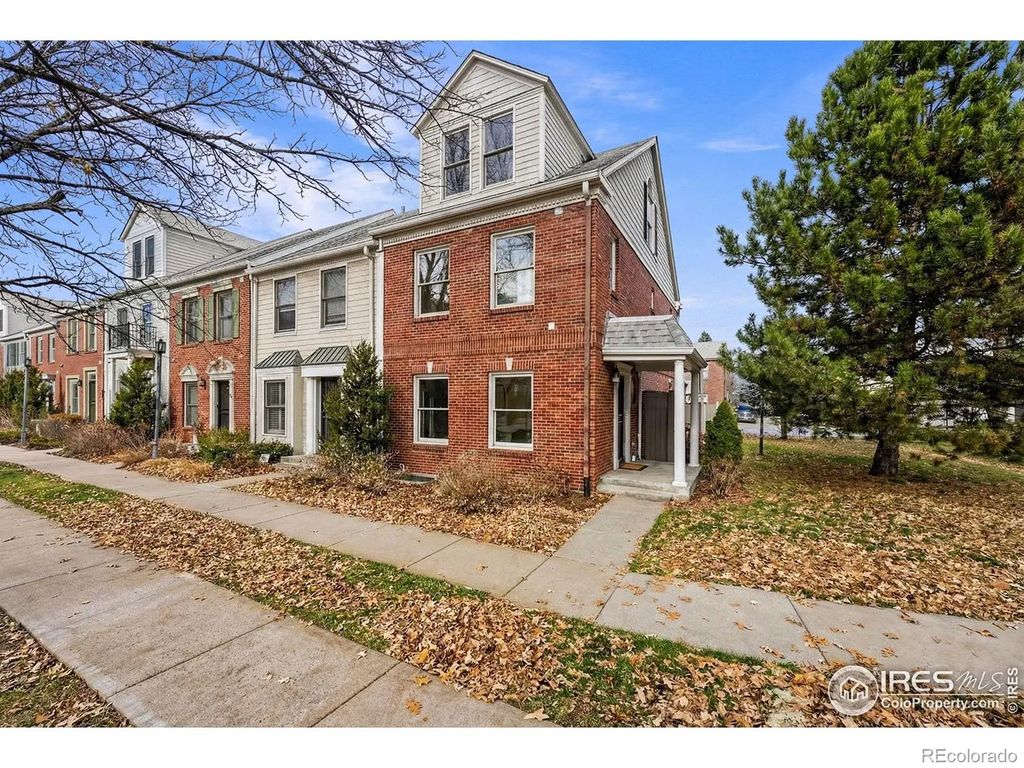 944 Ivanhoe Street, Denver
