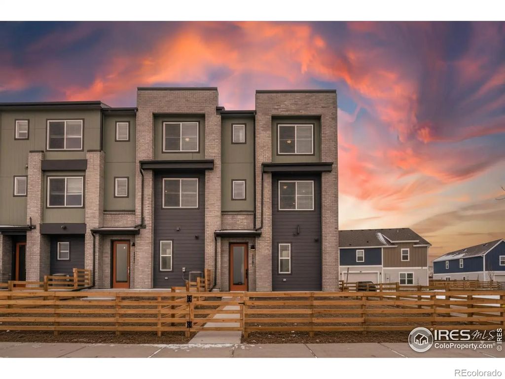 2367 E Suniga Road, Fort Collins