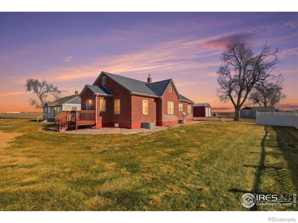 33062 County Road 43, Greeley
