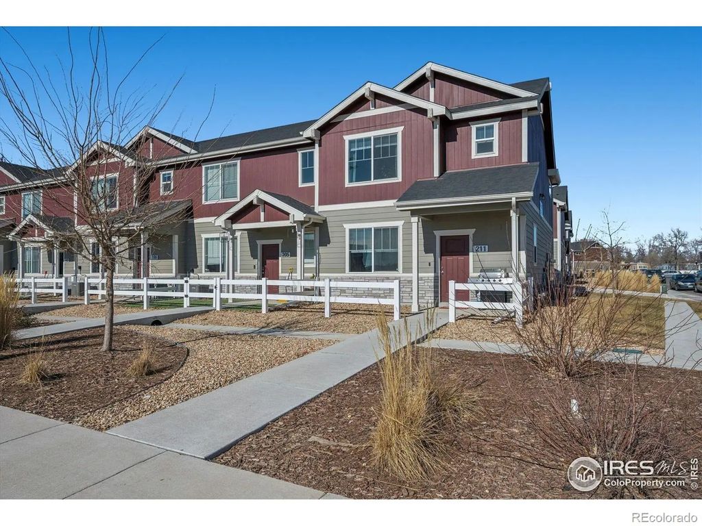 211 Molinar Street, Johnstown