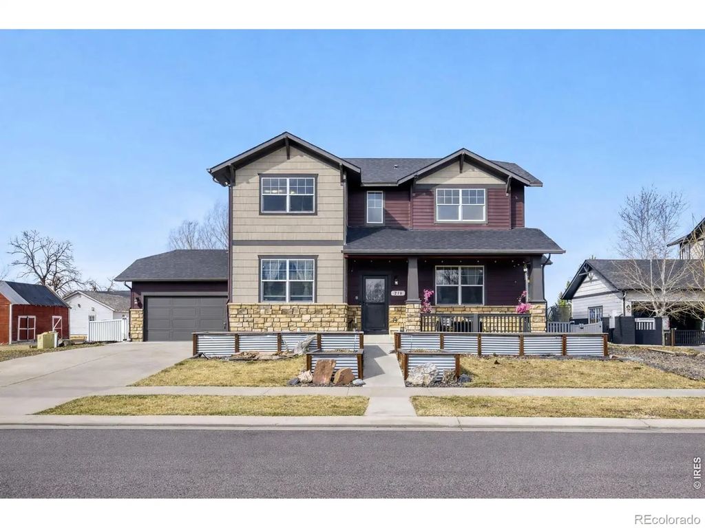 210 Peppler Drive, Longmont