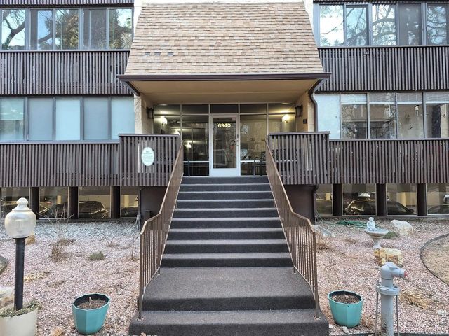 6940 E Girard Avenue 307, Denver