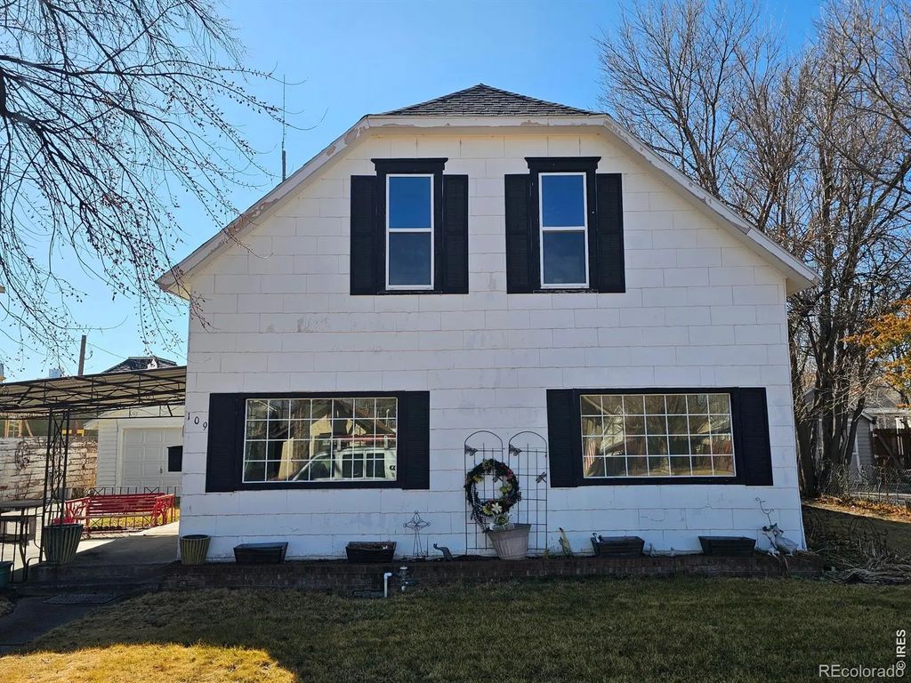 109 Denver Street, Sterling