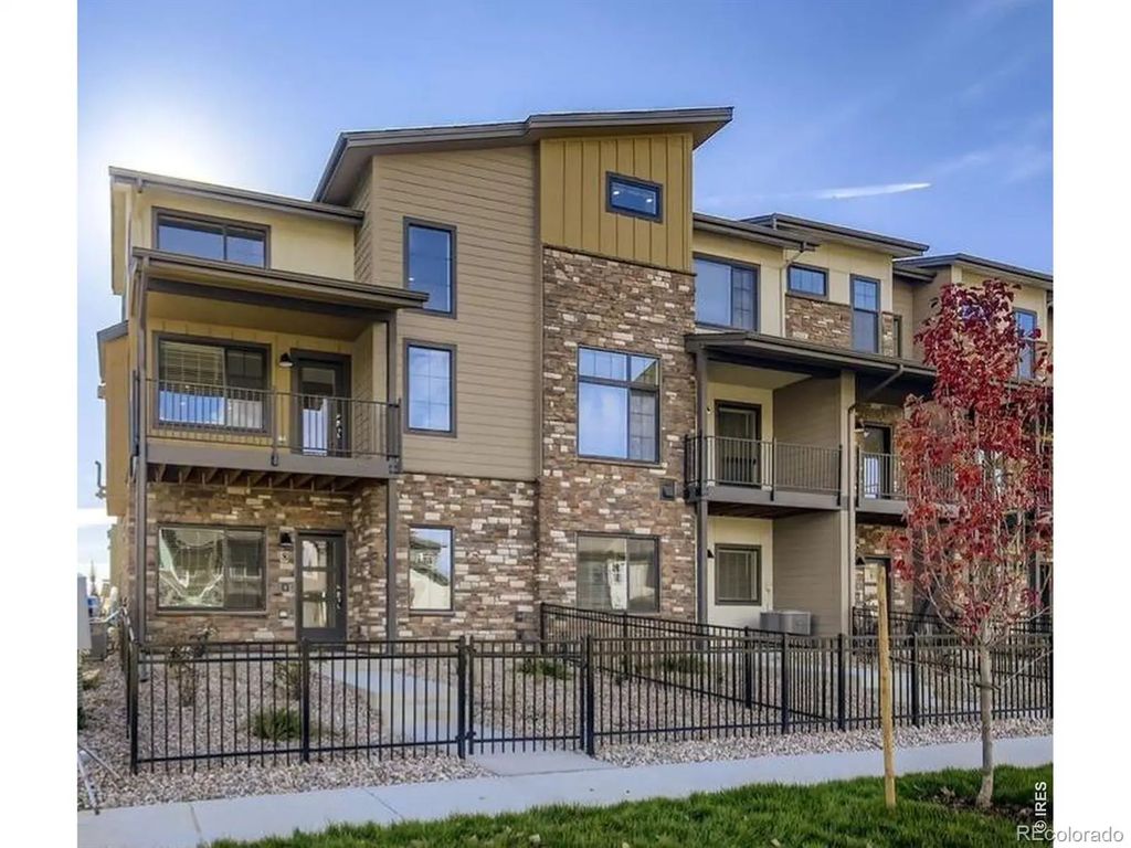 919 Schlagel Street, Fort Collins
