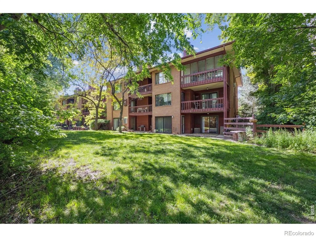 715 Arapahoe Avenue 2, Boulder