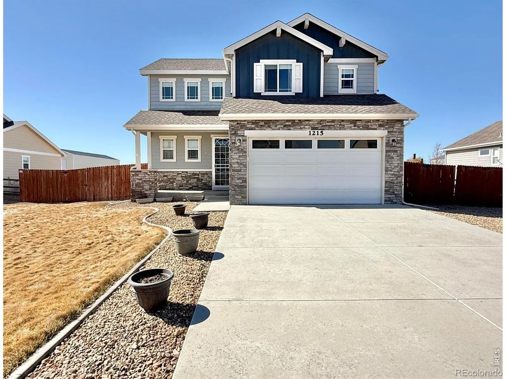 1215 5th Street, Pierce