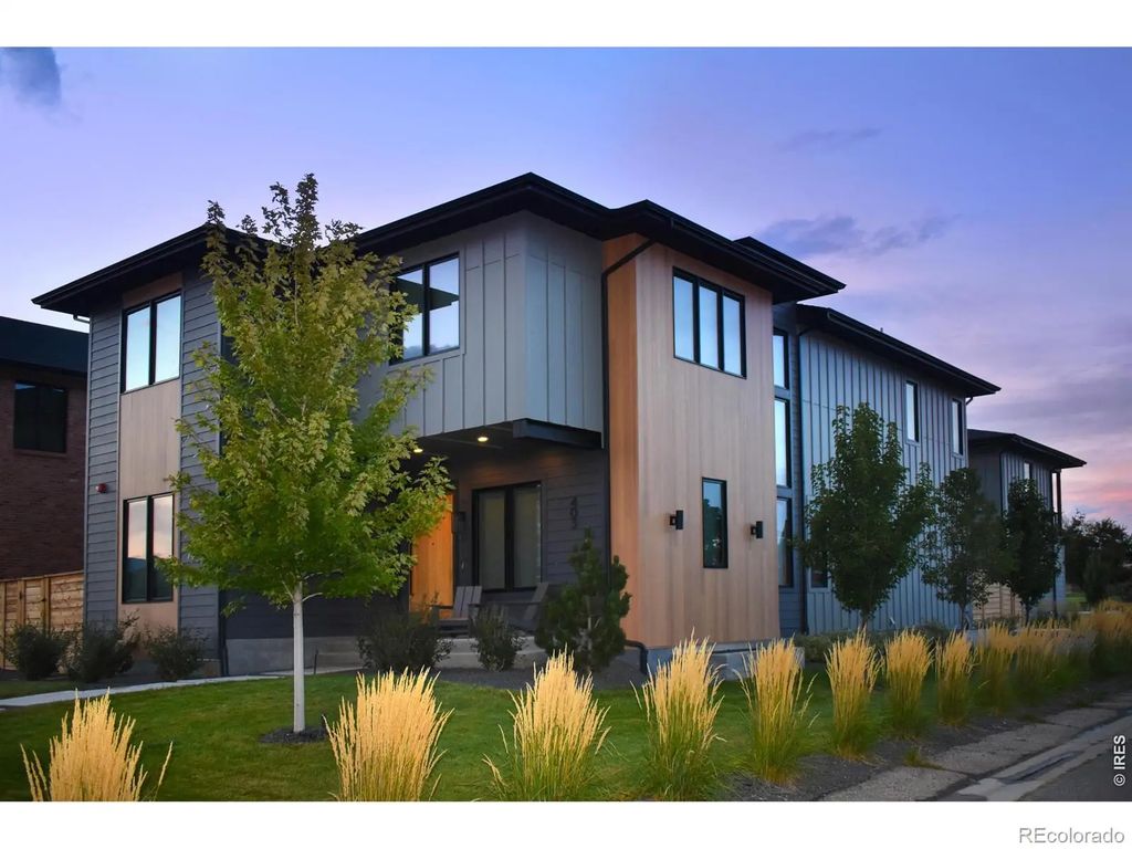 403 W William Street, Superior