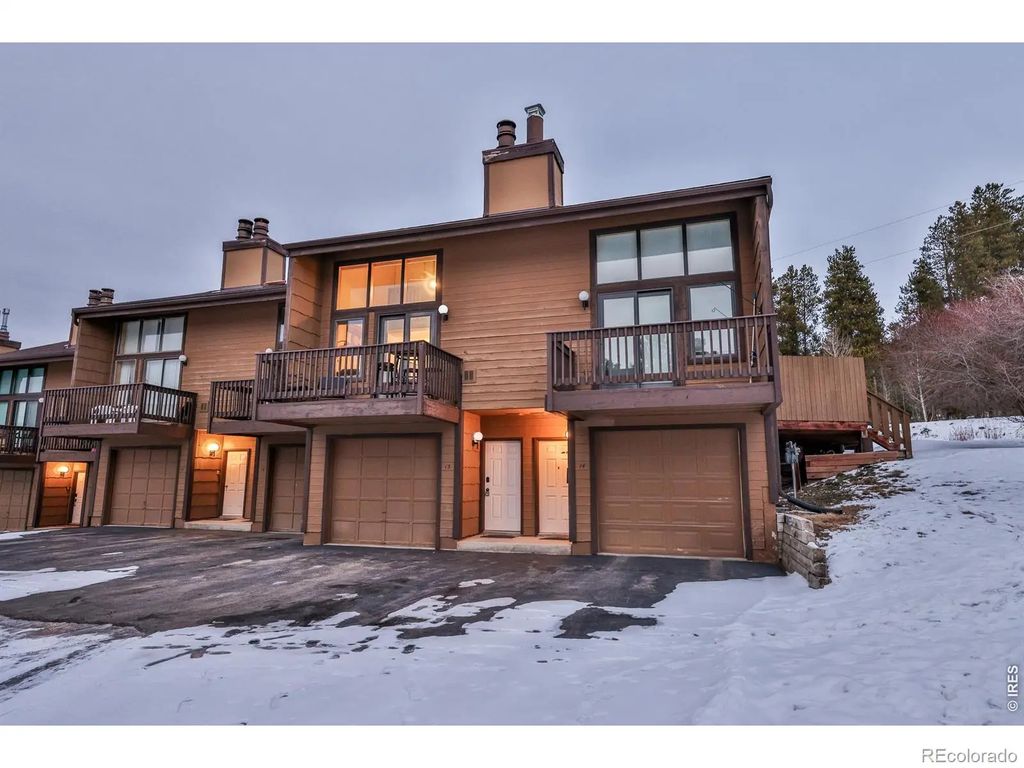 444 County Road 832 13, Fraser
