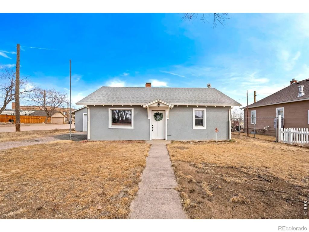 147 E Park Avenue, Pierce