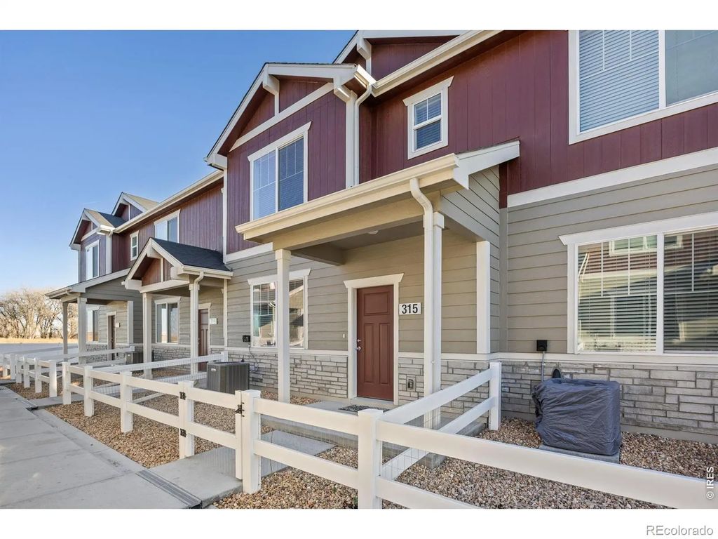 315 Condor Way, Johnstown