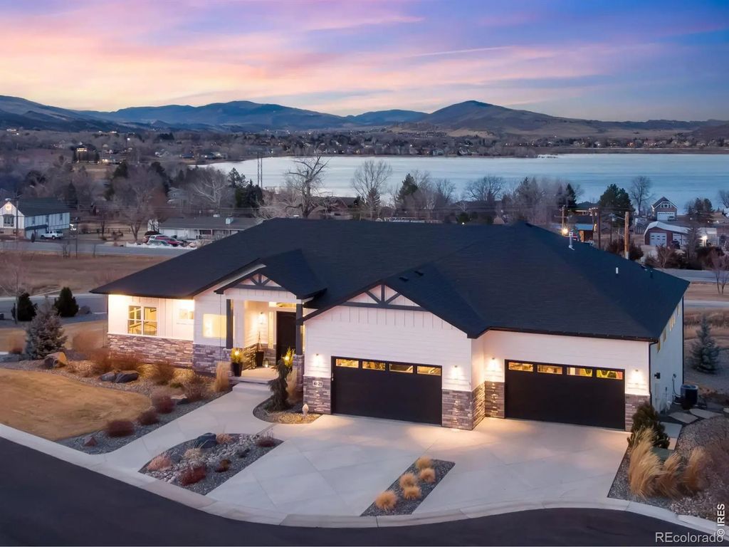 4821 Hay Wagon Court, Loveland