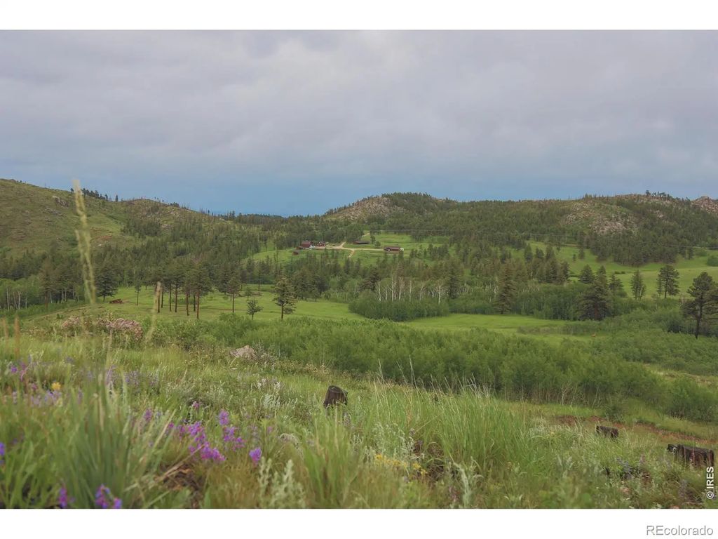 14884 Rist Canyon Road, Bellvue