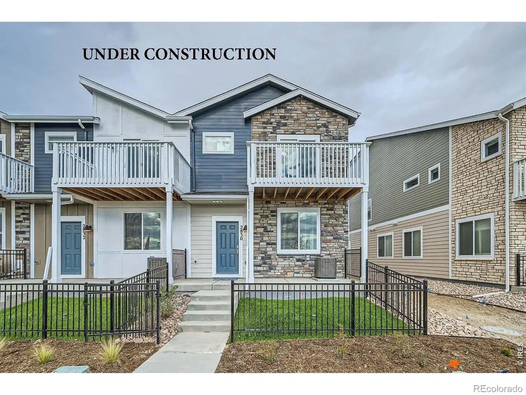 2850 Bear Springs Circle, Longmont