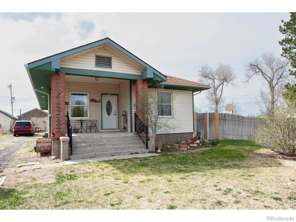 608 N Logan Avenue, Fleming