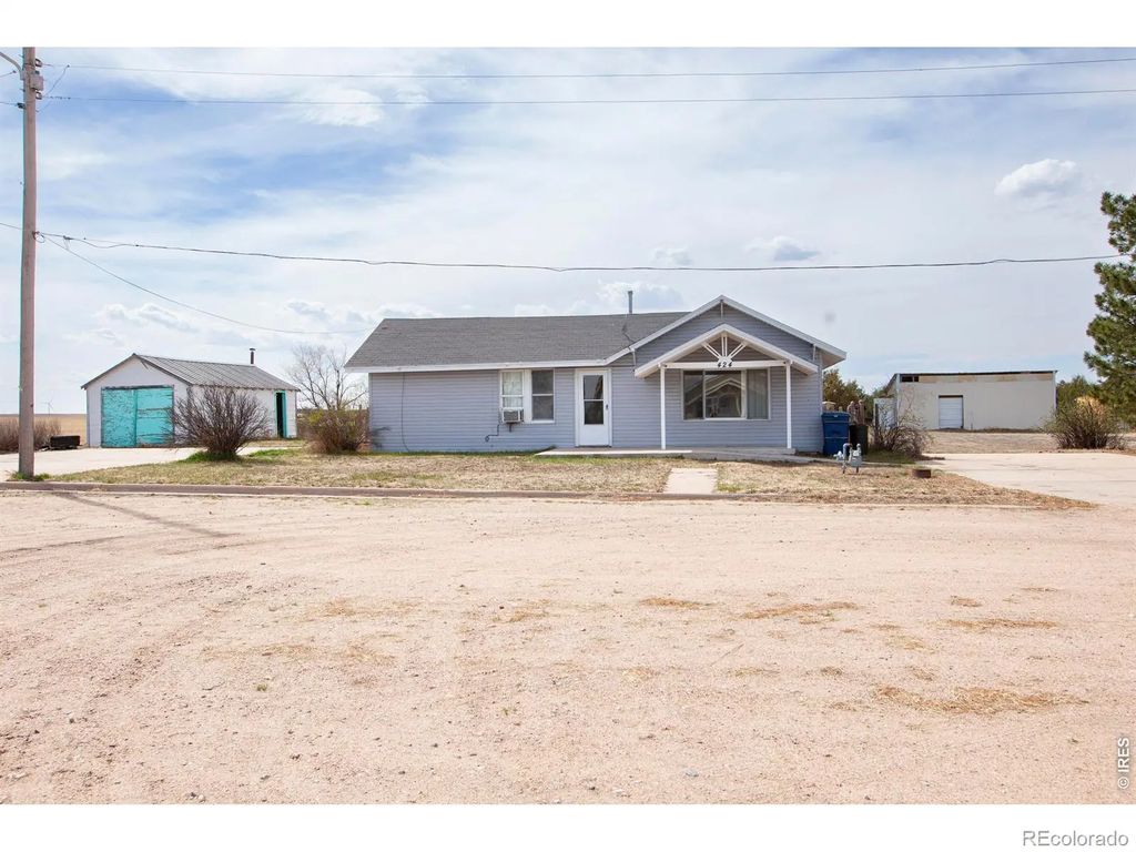 424 S Lincoln Avenue, Fleming