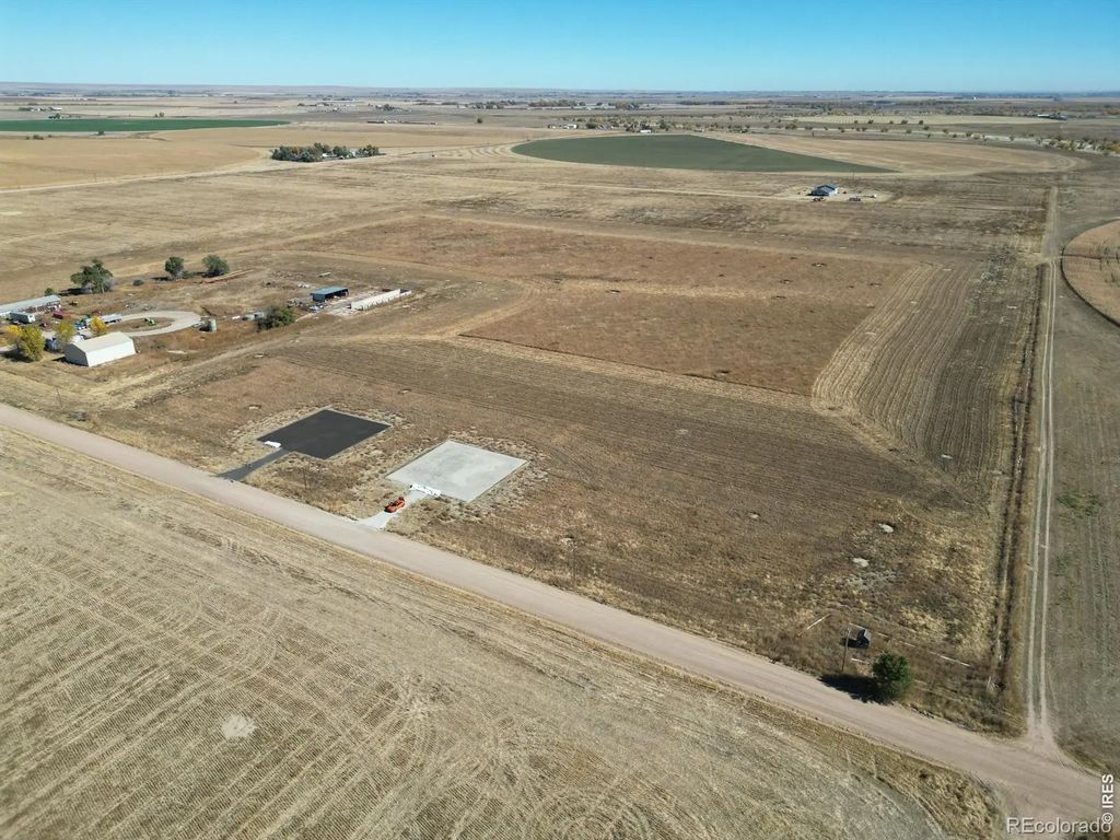 County Road Road, Wiggins