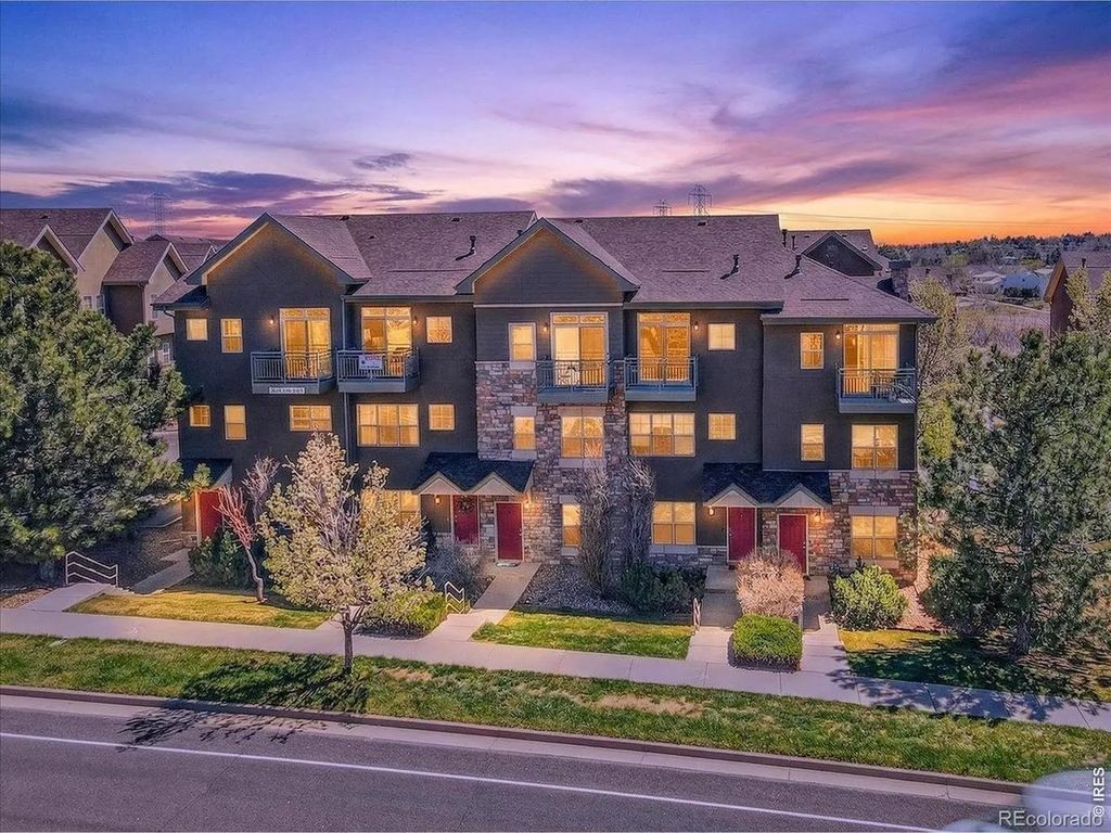 18767 E Yale Circle B, Aurora
