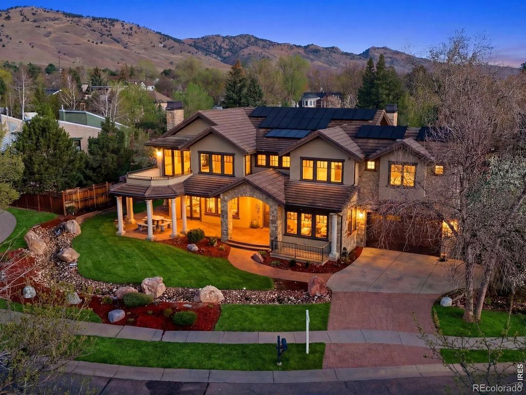1285 Meadow Place, Boulder