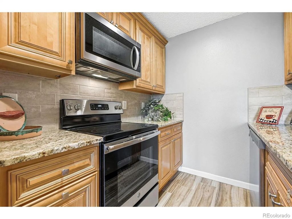 3240 Iris Avenue 205, Boulder