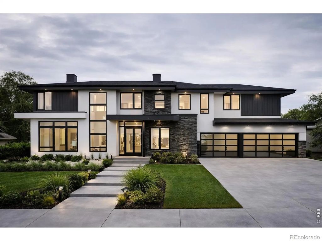 9715 Meadow Ridge Lane, Longmont