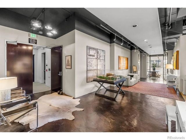450 E 17th Avenue Ph 2, Denver