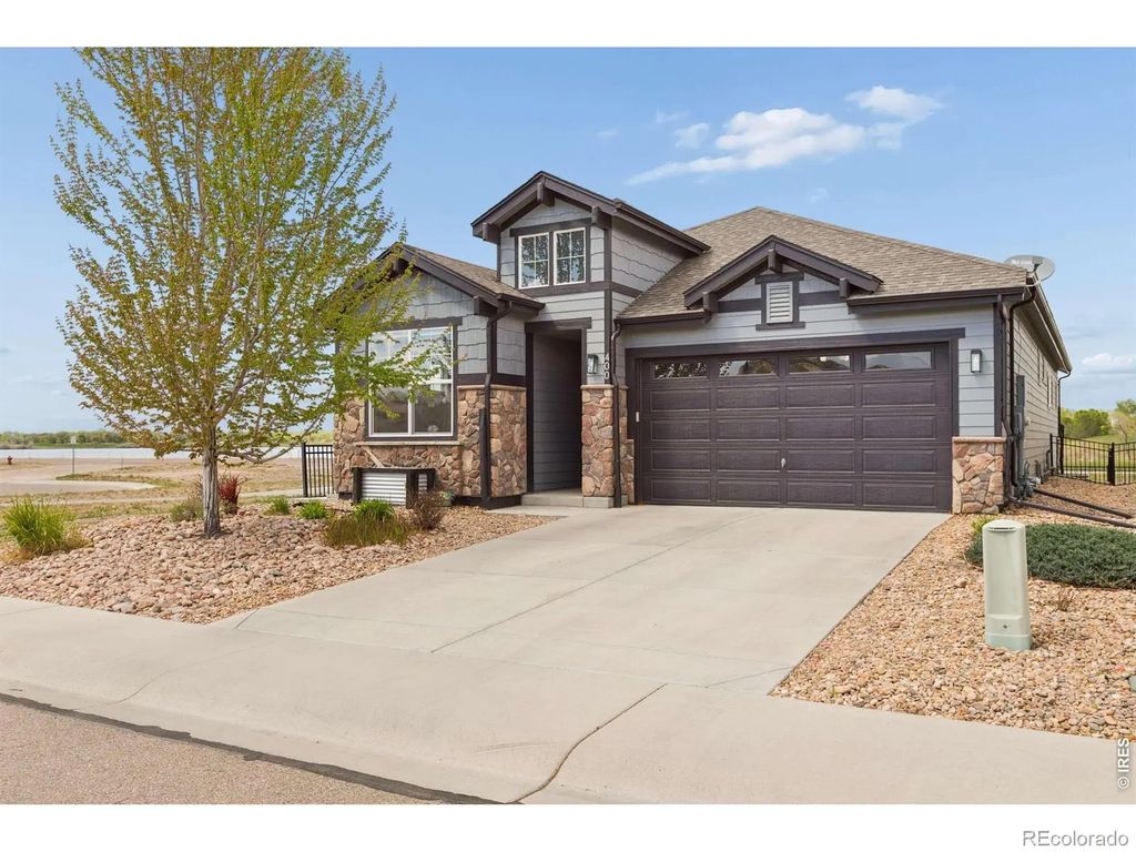 400 Baja Drive, Windsor