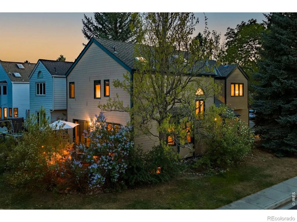 5592 Stonewall Place, Boulder