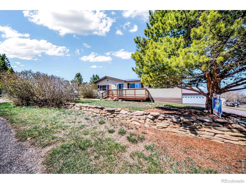 372 Logan Street, Walden