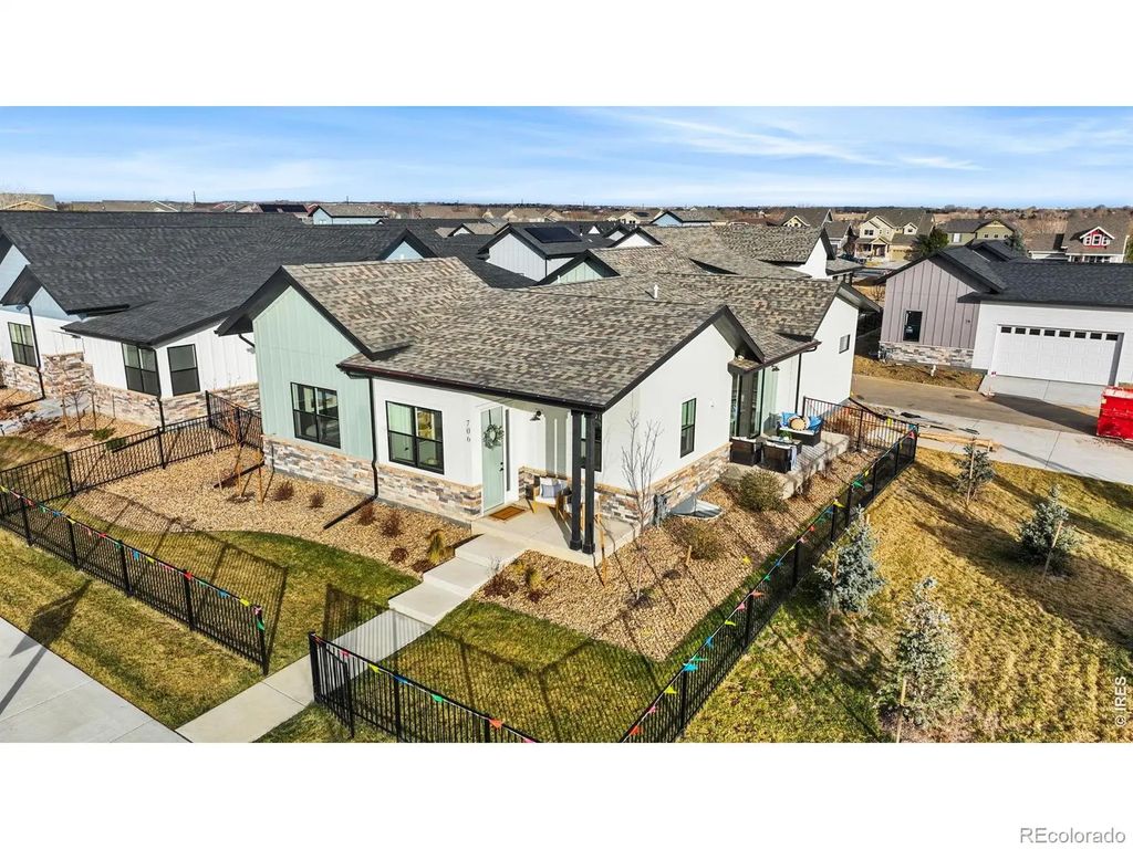 3443 Green Lake Drive, Fort Collins
