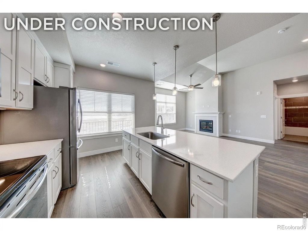 245 High Point Drive 201, Longmont