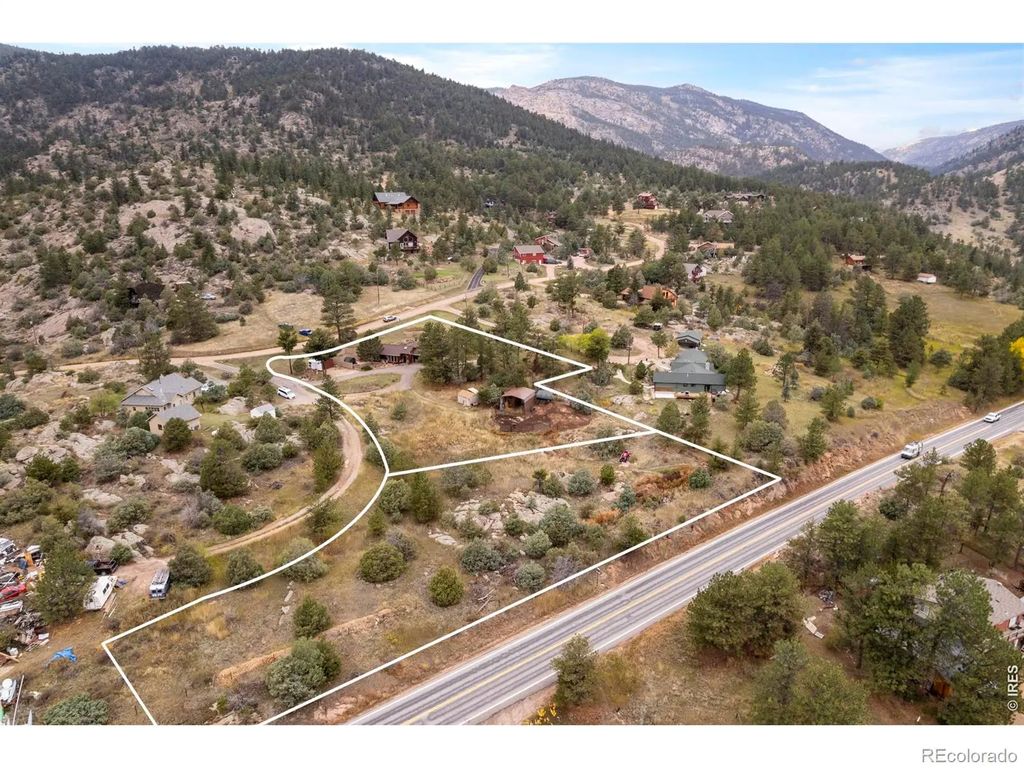 157 Mohawk Road, Lyons