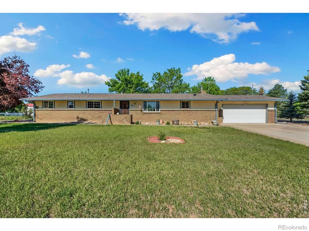 201 Namaqua Road, Loveland