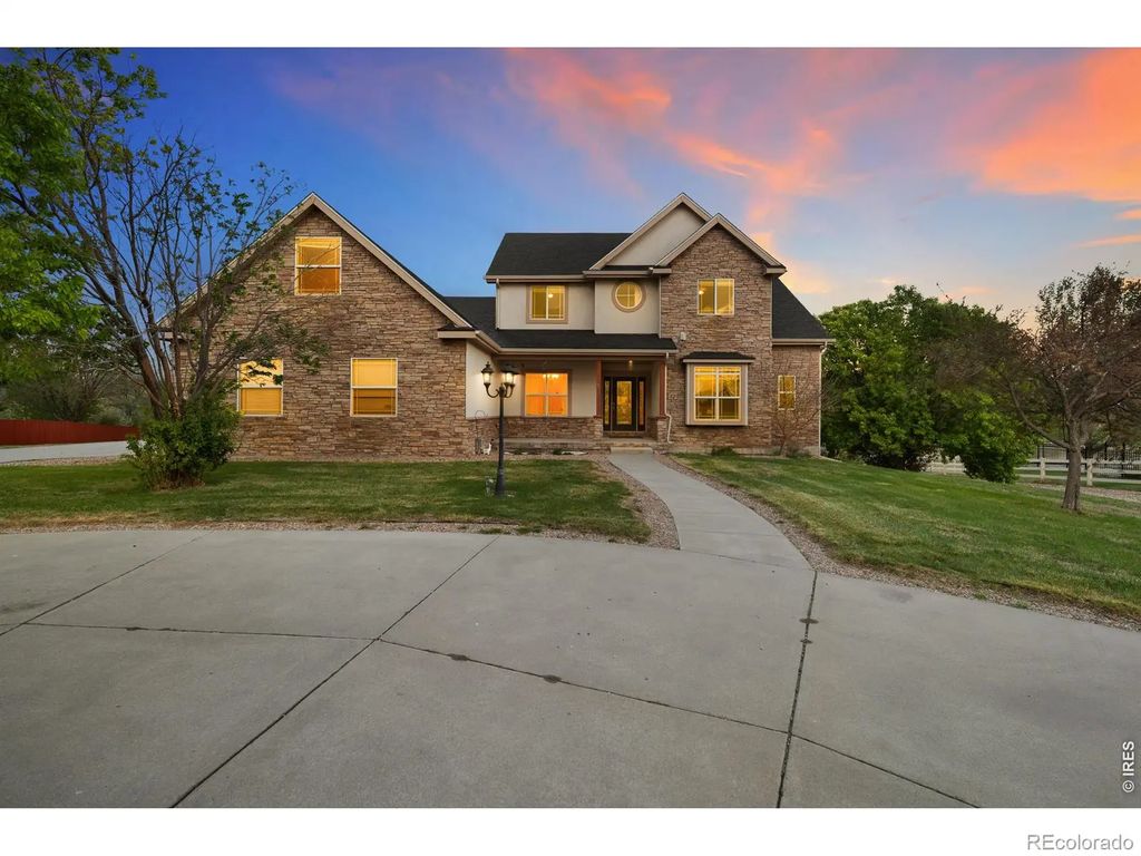 52 Lakeview Circle, Fort Morgan