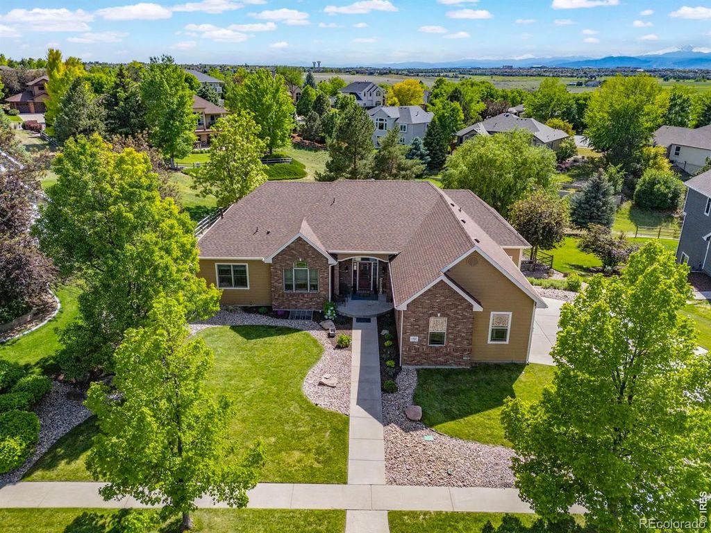 1190 Trails End Court, Windsor