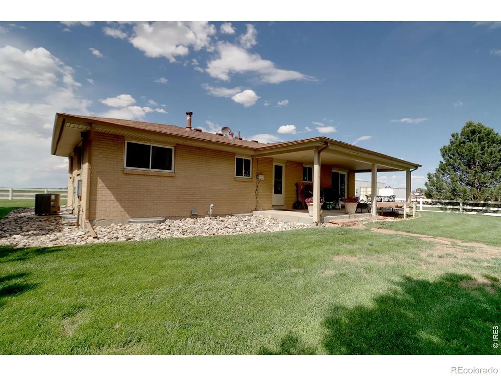 22560 County Road 46, La Salle