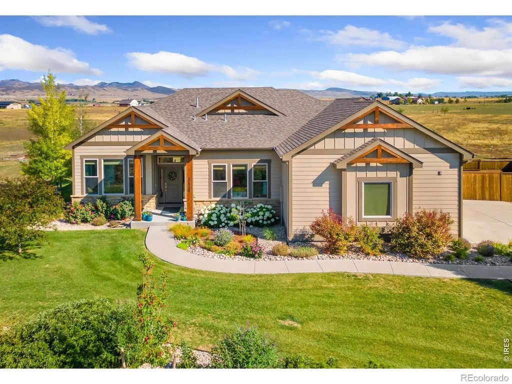 2124 Scenic Estates Drive, Fort Collins