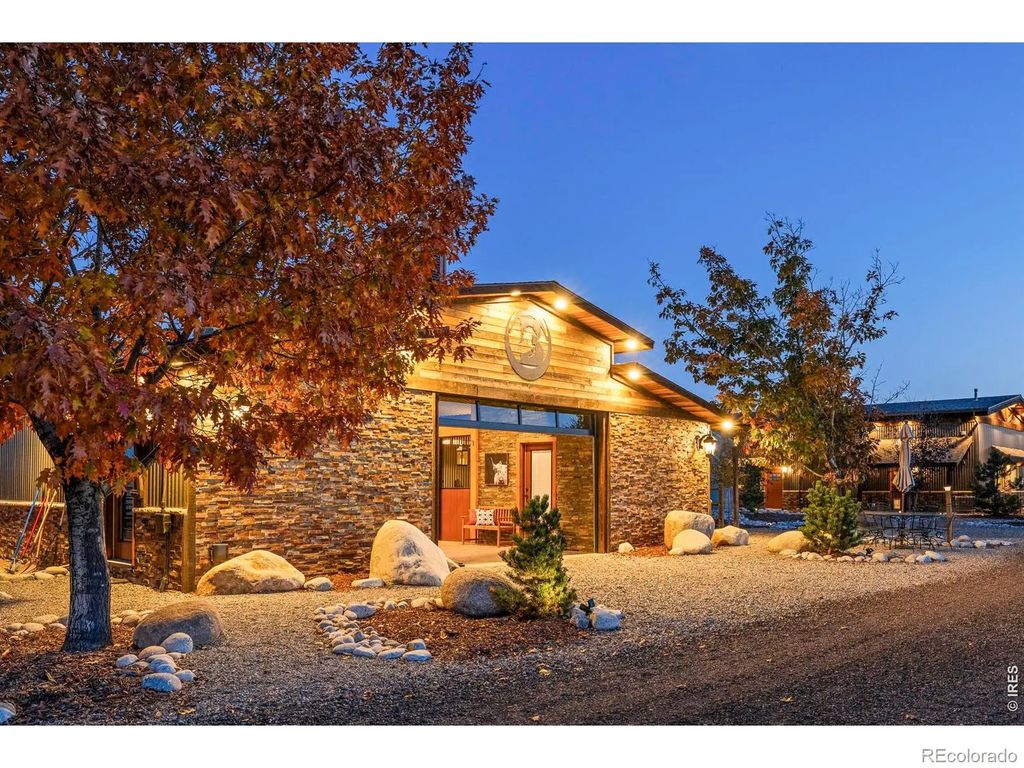 9816 County Road 7 Road, Longmont