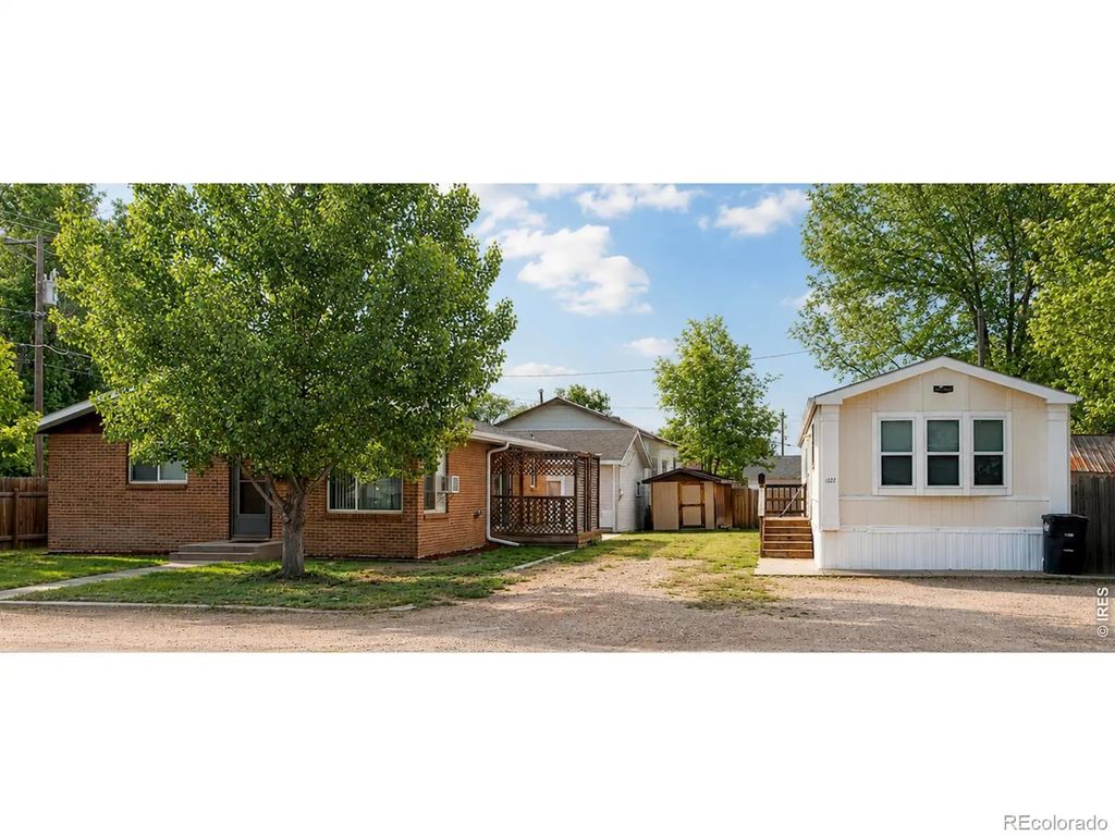 112 N 5th Avenue & 112 1/2, Sterling