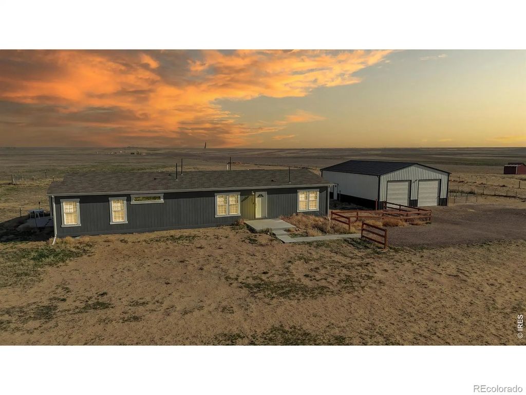 41887 County Road 84, Briggsdale