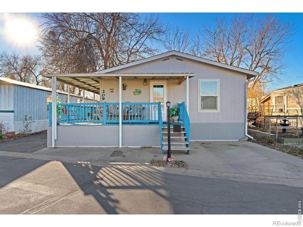209 Skylark Circle, Lafayette