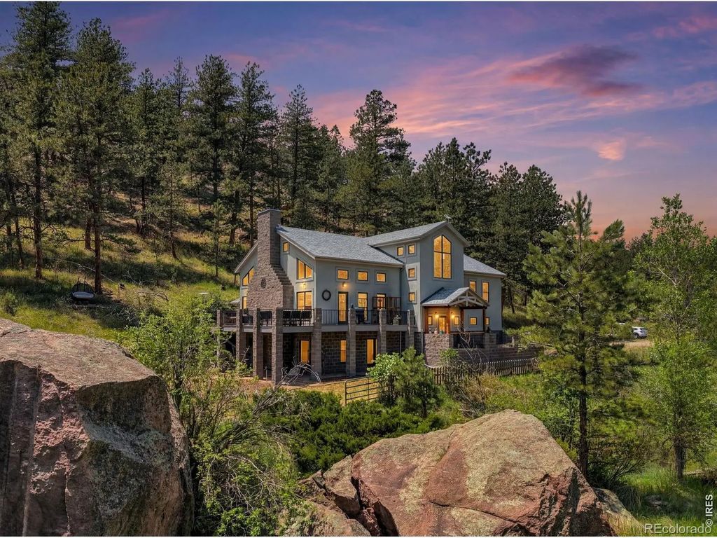 13910 N Saint Vrain Drive, Lyons